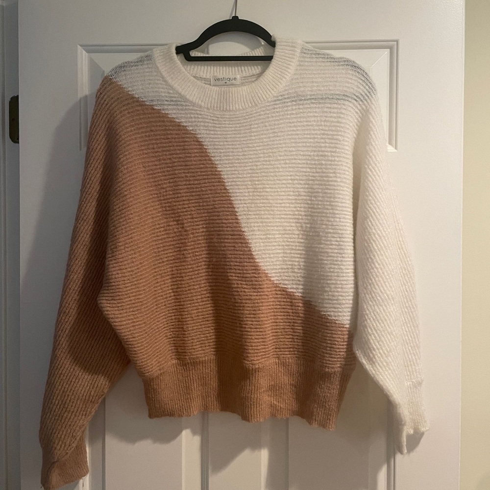 Vestique Brown/Cream Swirl Sweater